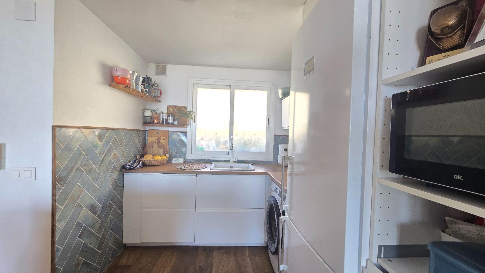 3 soveværelse Byhus til salg i Torrequebrada med swimmingpool garage - € 470.000 (Ref: 9946755)
