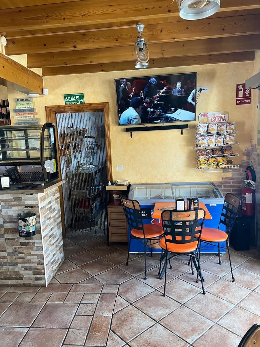Local Commercial à vendre à Oliva - 350 000 € (Ref: 9958314)