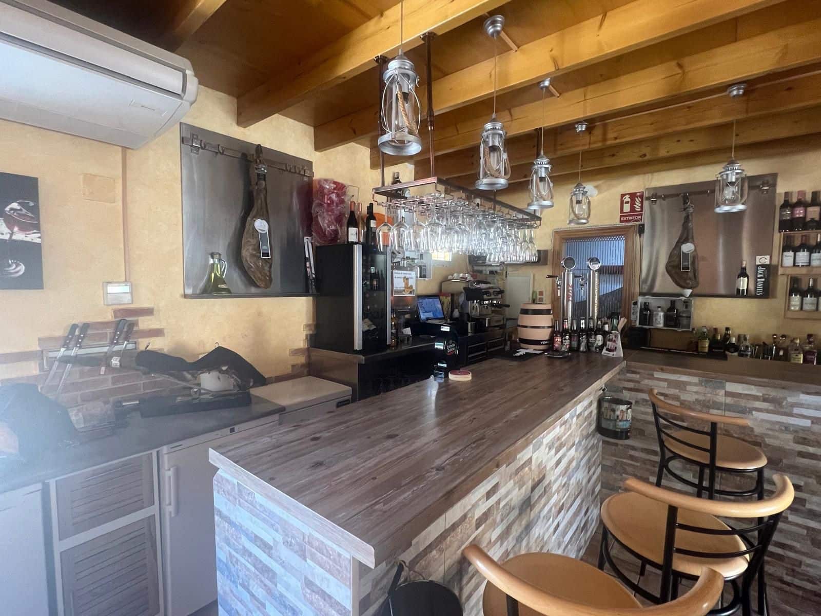 Local Commercial à vendre à Oliva - 350 000 € (Ref: 9958314)