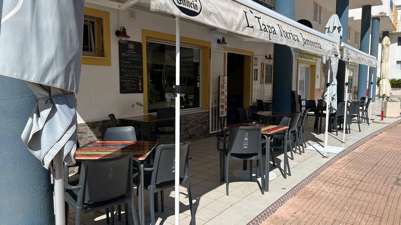 Local Commercial à vendre à Oliva - 350 000 € (Ref: 9958314)