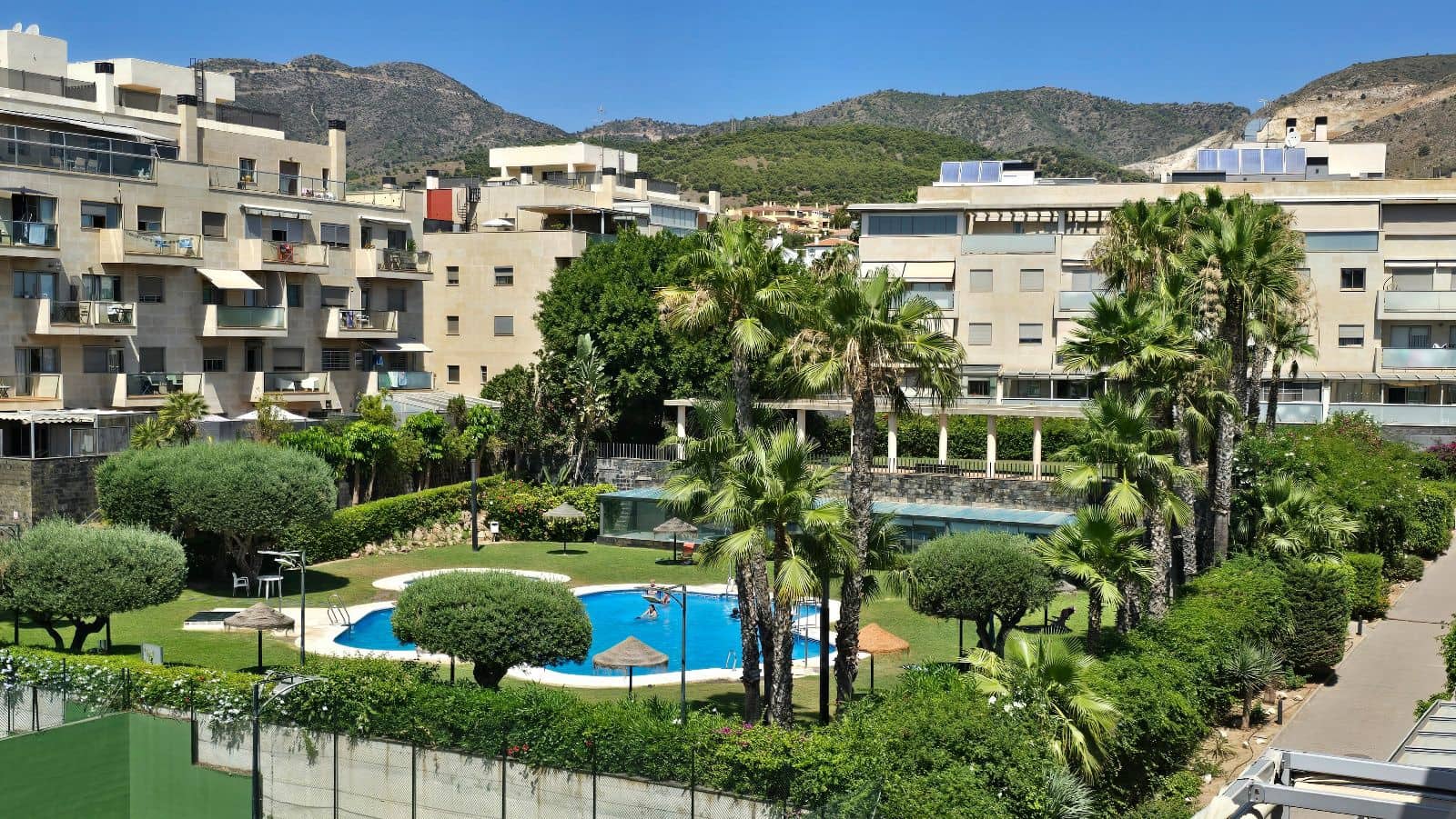 2 bedroom Penthouse for sale in Torremolinos with pool garage - € 540,000 (Ref: 9958315)