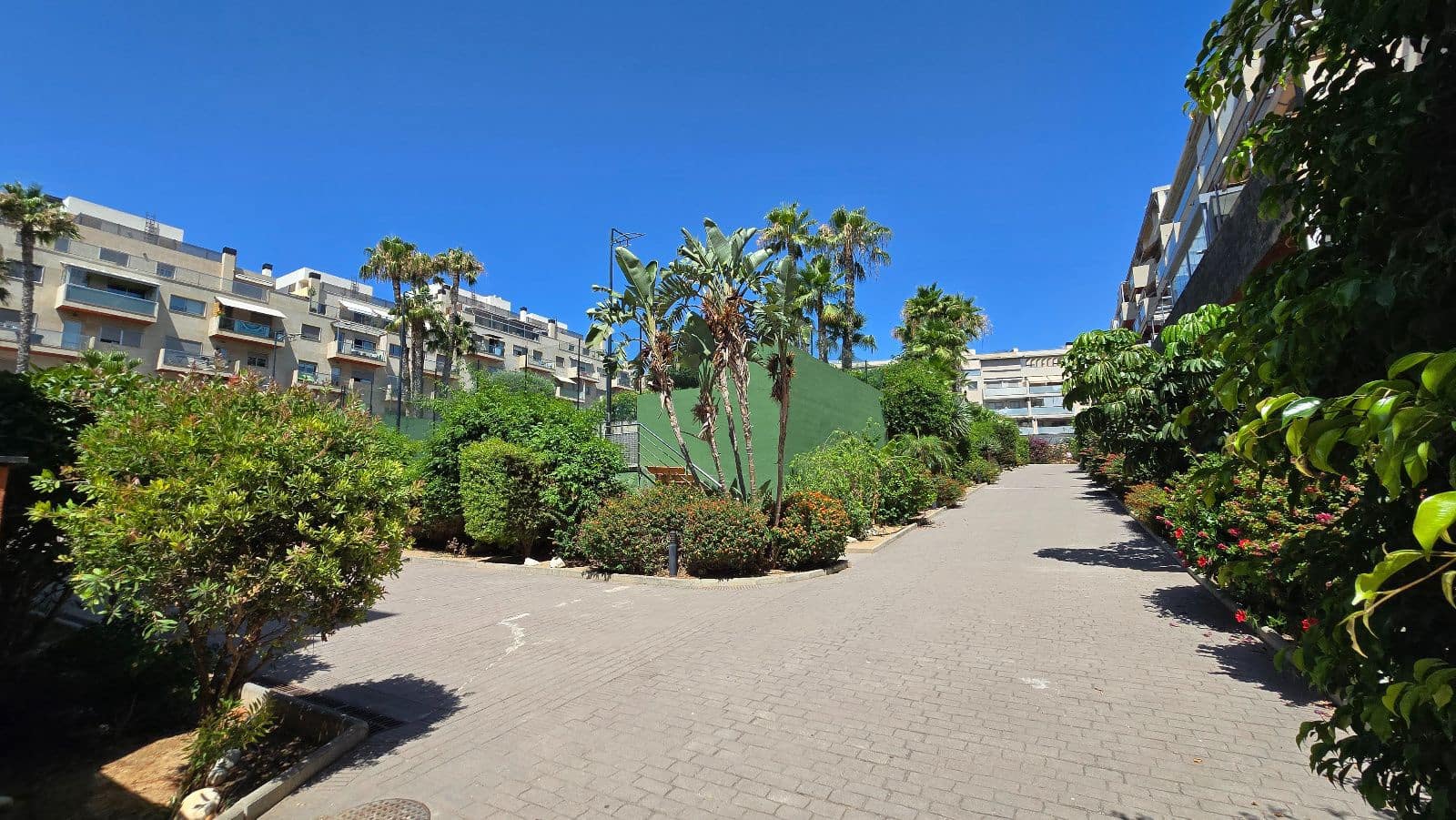 2 bedroom Penthouse for sale in Torremolinos with pool garage - € 540,000 (Ref: 9958315)
