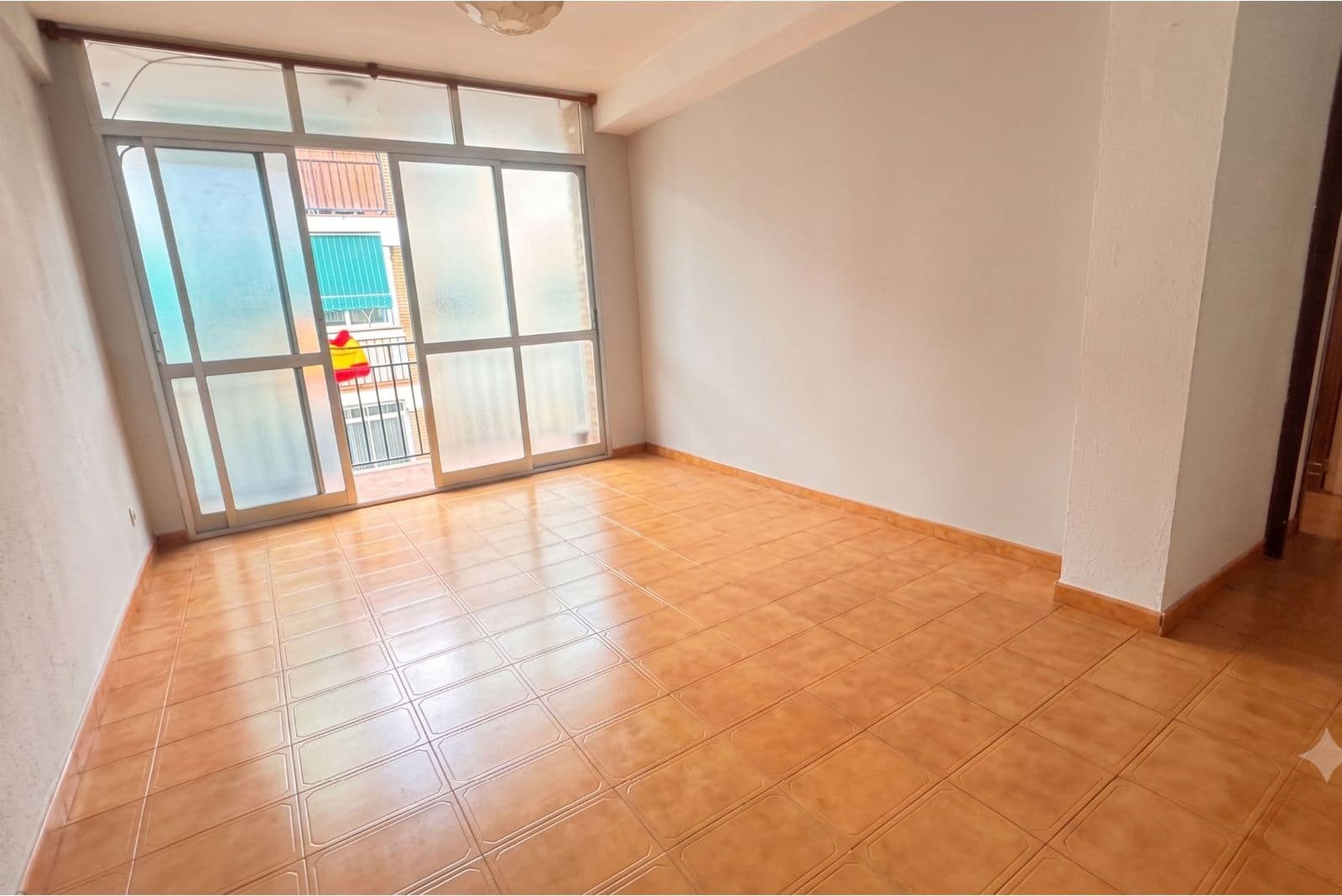3 soveværelse Lejlighed til salg i Malaga by med garage - € 255.000 (Ref: 9972260)