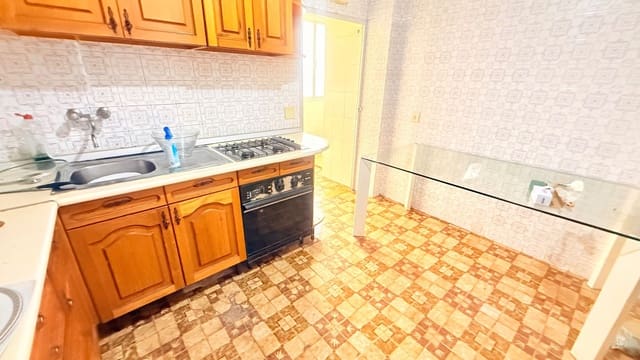 3 soverom Leilighet til salgs i Málaga by med garasje - € 255 000 (Ref: 9972260)