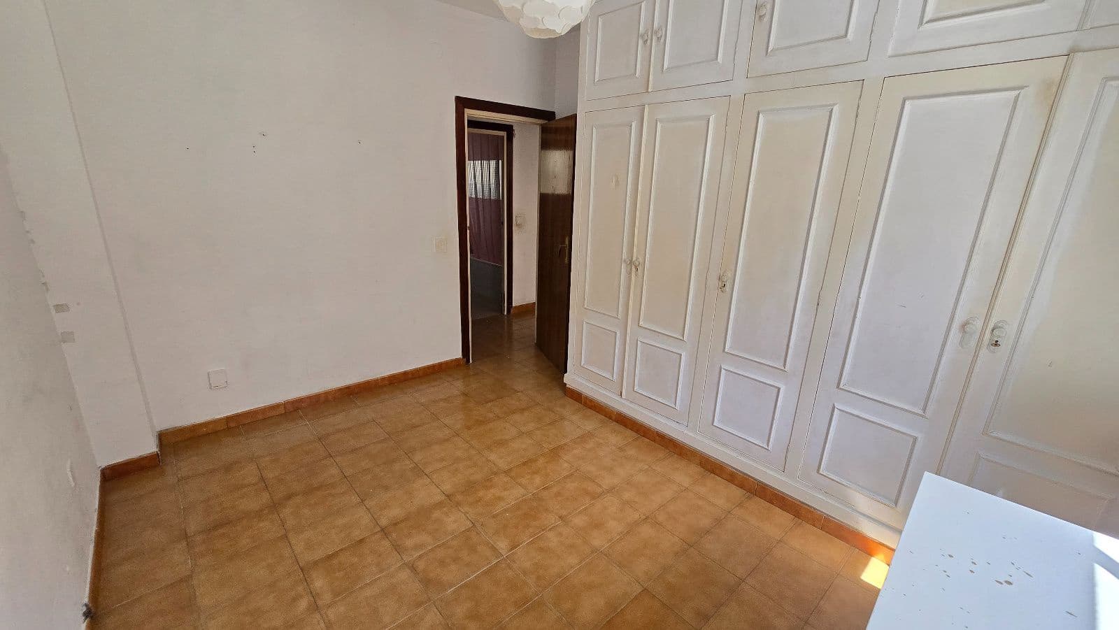3 soveværelse Lejlighed til salg i Malaga by med garage - € 245.000 (Ref: 9972260)
