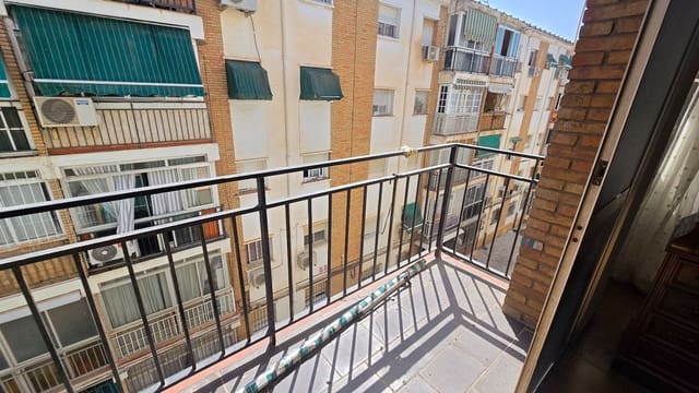 3 camera da letto Appartamento in vendita in Malaga città con garage - 245.000 € (Rif: 9972260)