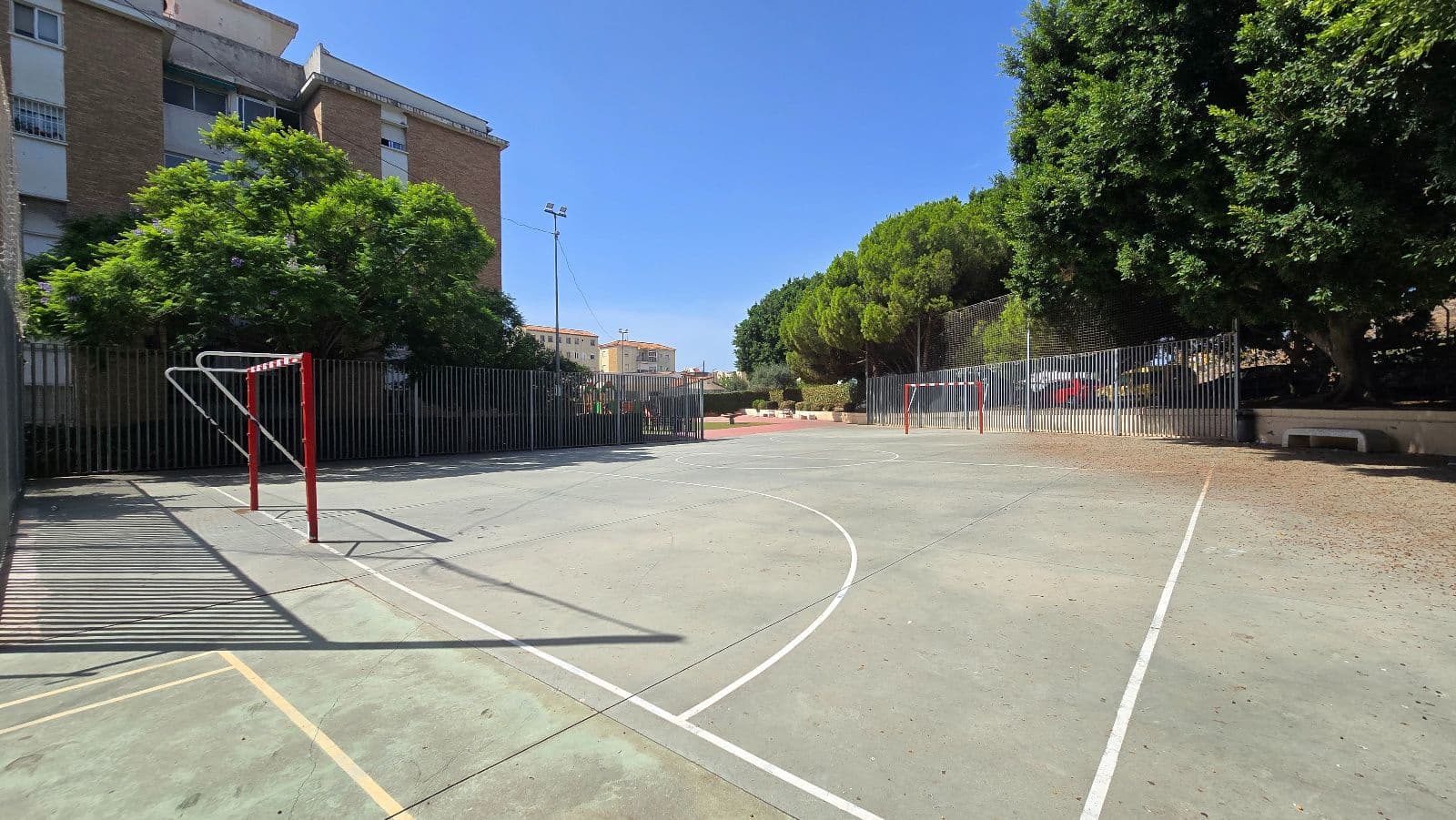 3 soveværelse Lejlighed til salg i Malaga by med garage - € 245.000 (Ref: 9972260)