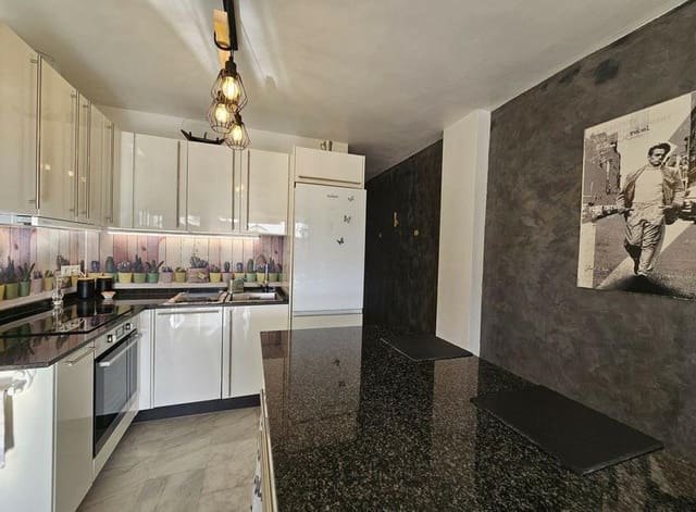 4 makuuhuone Huoneisto myytävänä paikassa Doña Julia Golf, Casares mukana uima-altaan - 274 998 € (Ref: 9073082)