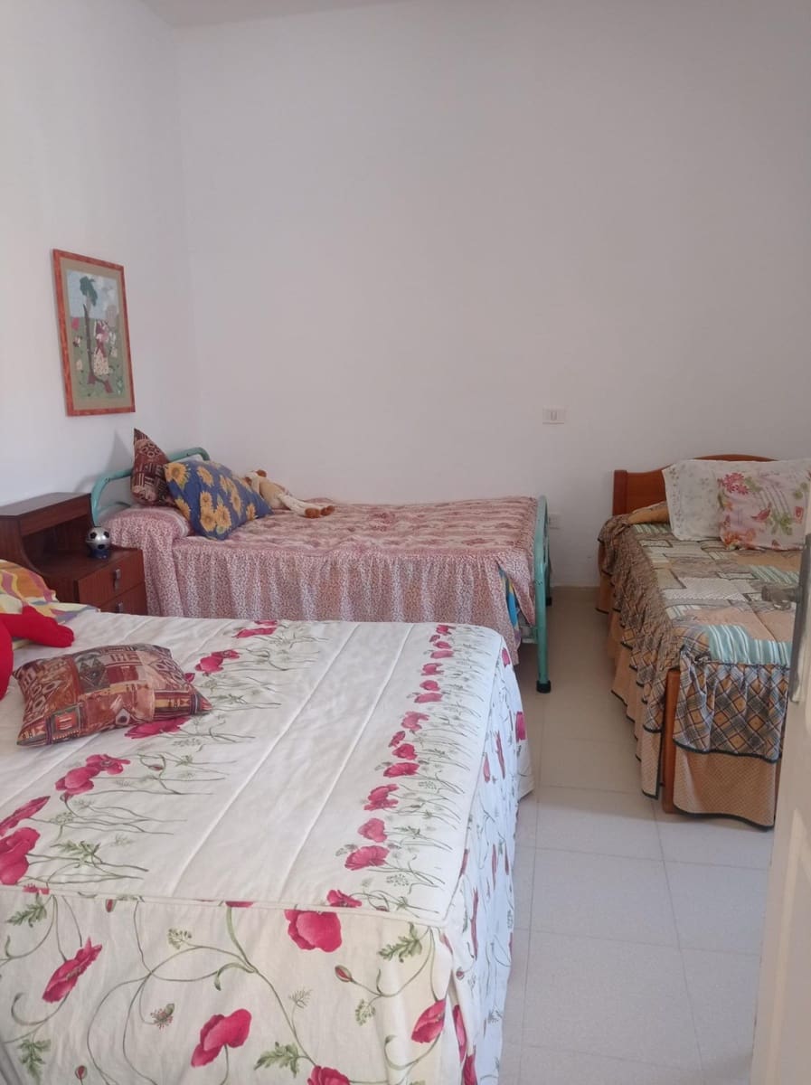 3 sypialnia Dom blizniak na sprzedaż w Cercados de Arana - 149 000 € (Ref: 9134425)