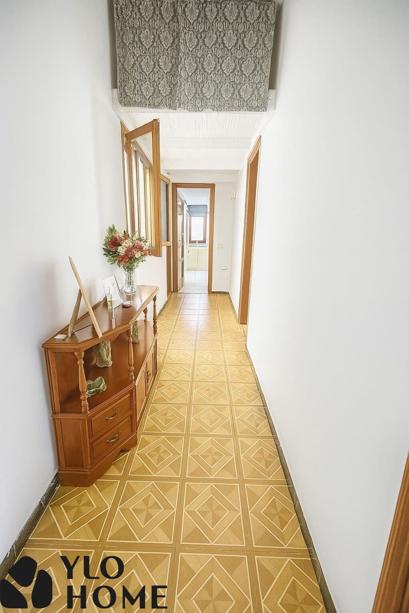 3 chambre Appartement à vendre à Santa Lucia de Tirajana - 189 900 € (Ref: 9137043)