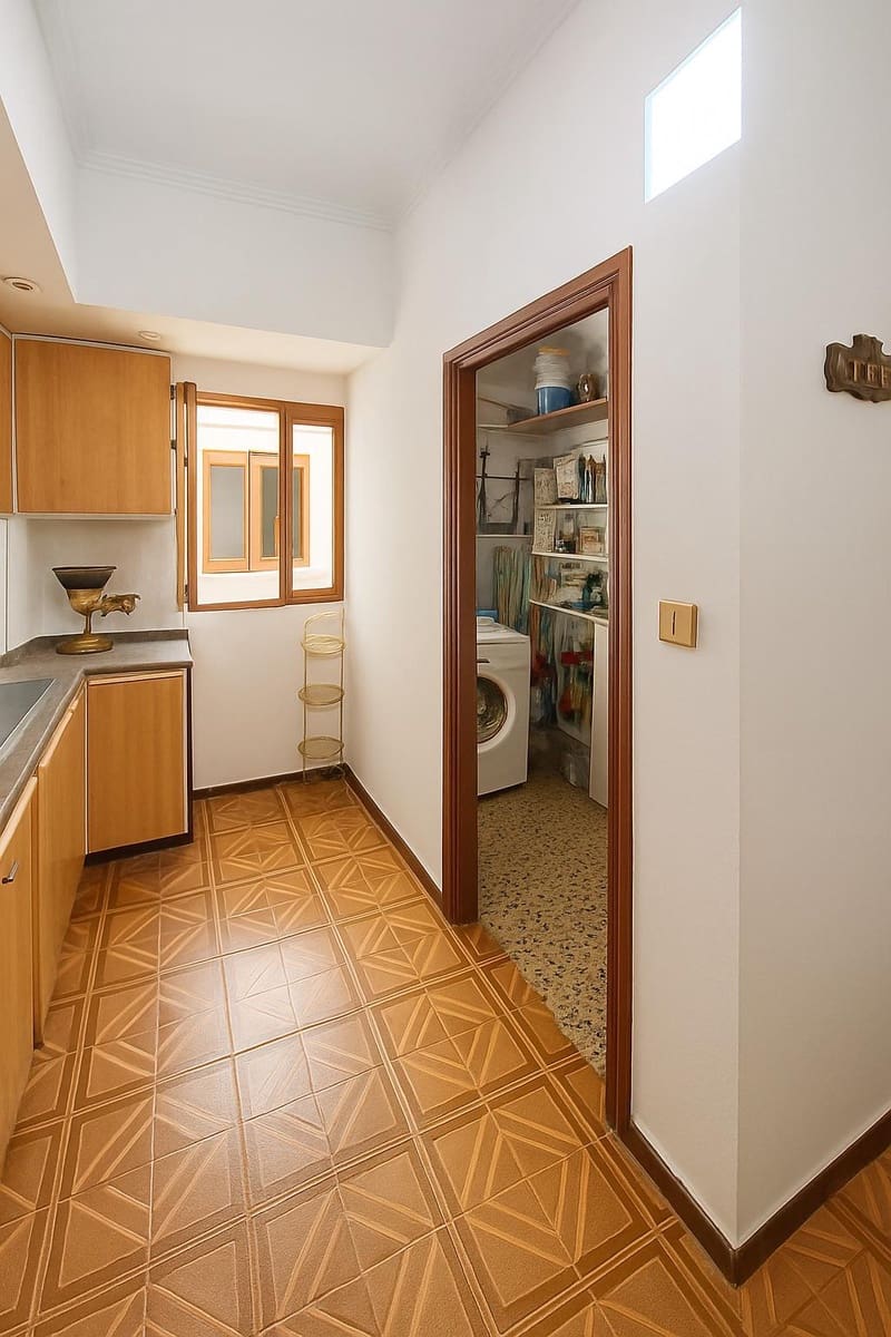 3 chambre Appartement à vendre à Santa Lucia de Tirajana - 189 900 € (Ref: 9137043)