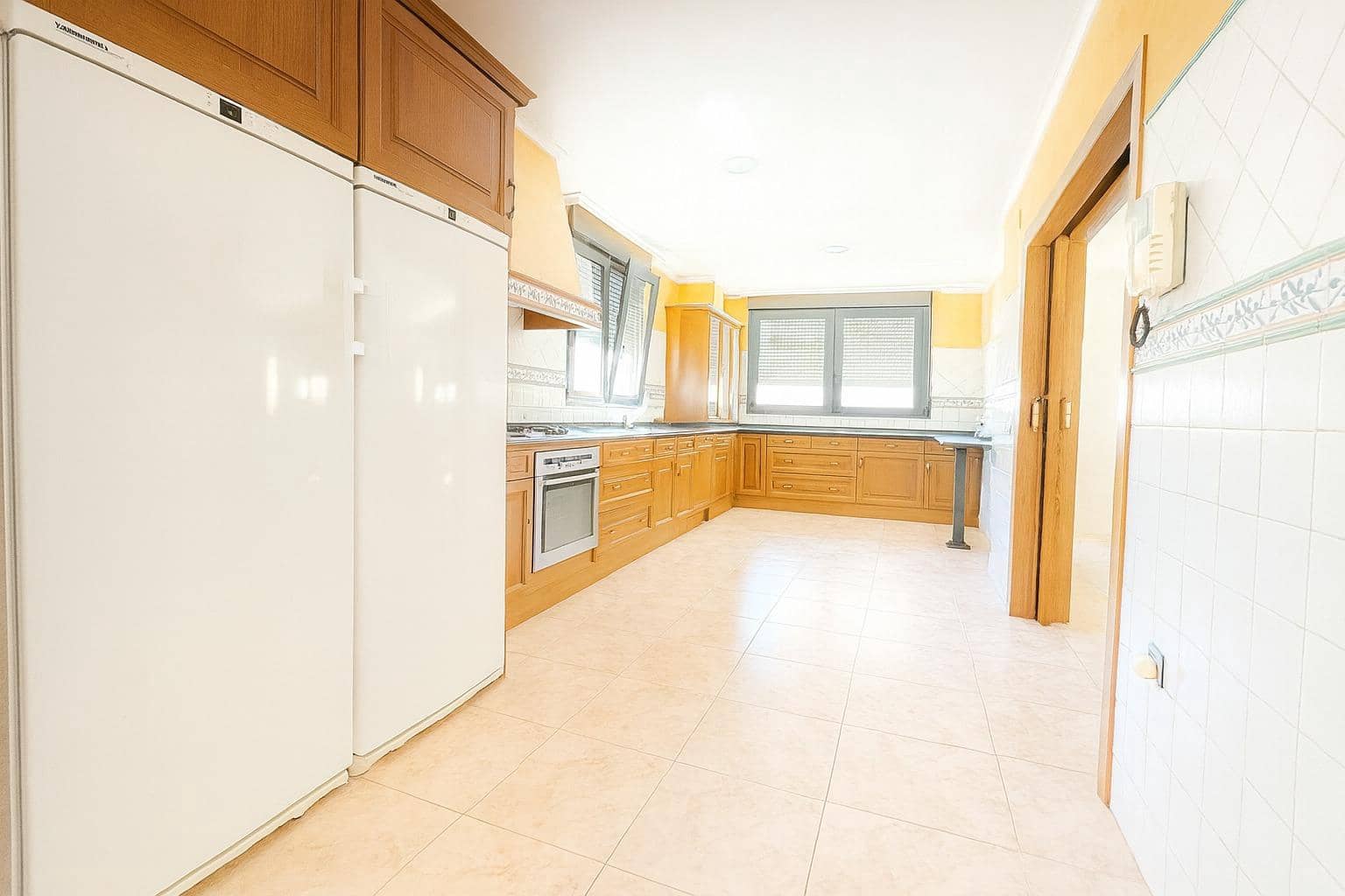 4 bedroom Apartment for sale in Almassora / Almazora with garage - € 429,000 (Ref: 9296871)