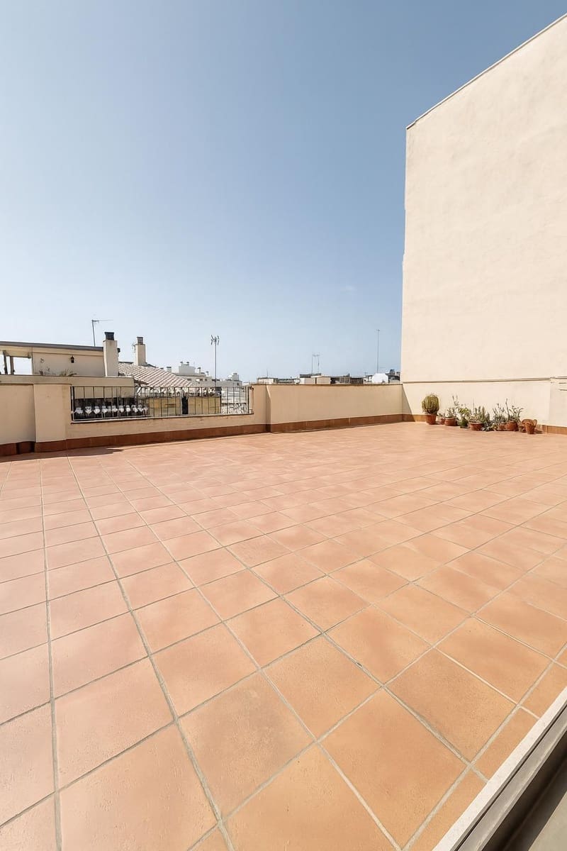 4 bedroom Apartment for sale in Almassora / Almazora with garage - € 429,000 (Ref: 9296871)