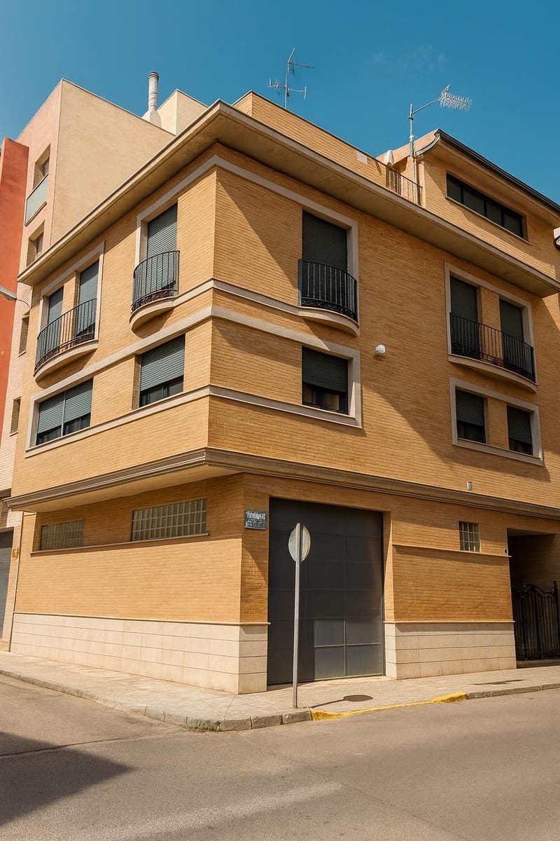 4 chambre Appartement à vendre à Almassora / Almazora avec garage - 429 000 € (Ref: 9296871)