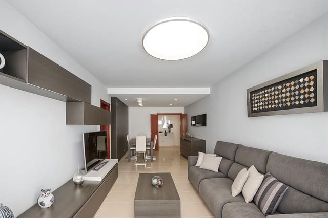 3 sypialnia Mieszkanie na sprzedaż w Las Palmas de Gran Canaria z garażem - 355 000 € (Ref: 9362629)