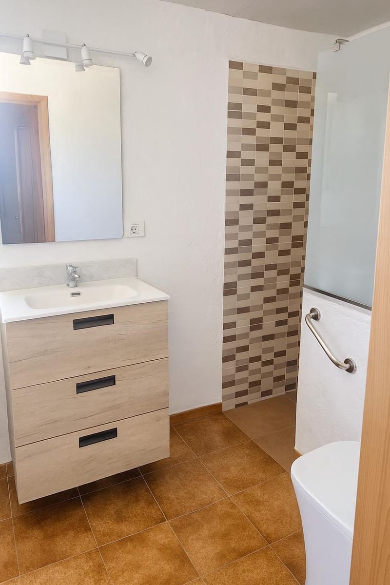 3 sovrum Villa till salu i Los Llanos de Aridane med garage - 475 000 € (Ref: 9450671)