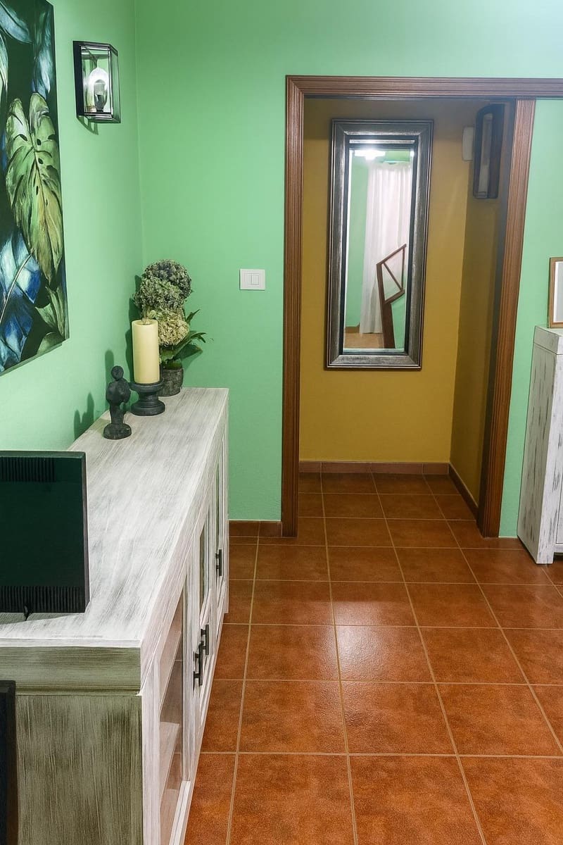 Chalet de 3 habitaciones en Los Llanos de Aridane en venta con garaje - 475.000 € (Ref: 9450671)