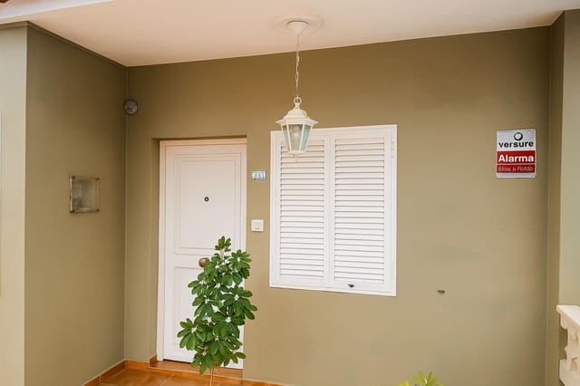 Chalet de 3 habitaciones en Los Llanos de Aridane en venta con garaje - 475.000 € (Ref: 9450671)