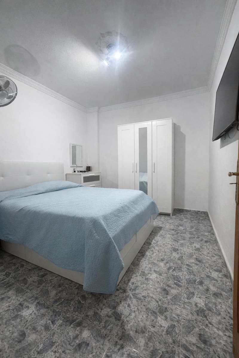 3 quarto Apartamento para venda em Vecindario - 225 000 € (Ref: 9666478)