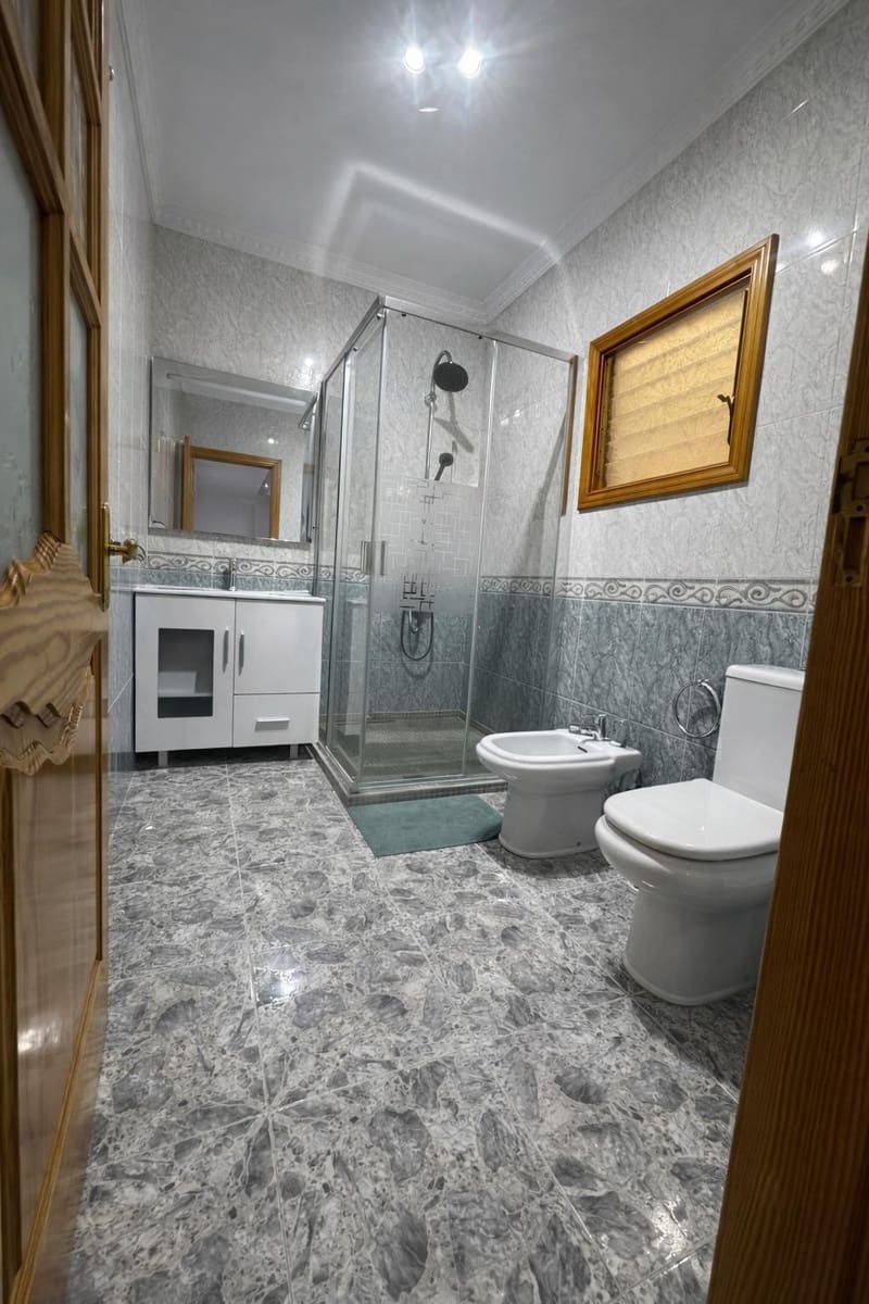 3 bedroom Flat for sale in Vecindario - € 219,900 (Ref: 9666478)