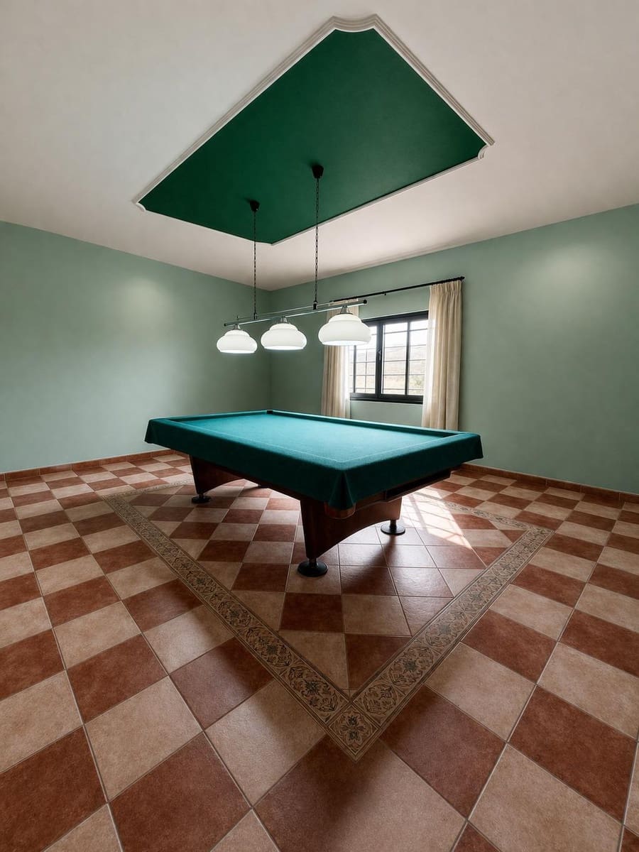 8 bedroom Villa for sale in Aguimes with garage - € 699,000 (Ref: 9726637)