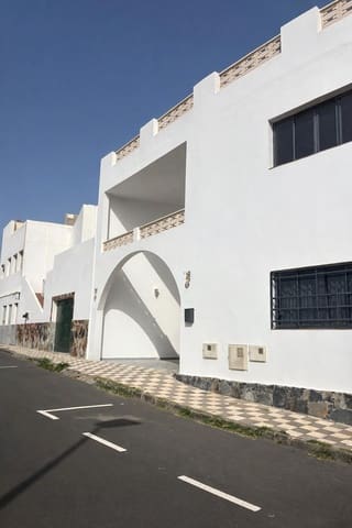 8 soverom Villa til salgs i Agüimes med garasje - € 699 000 (Ref: 9726637)