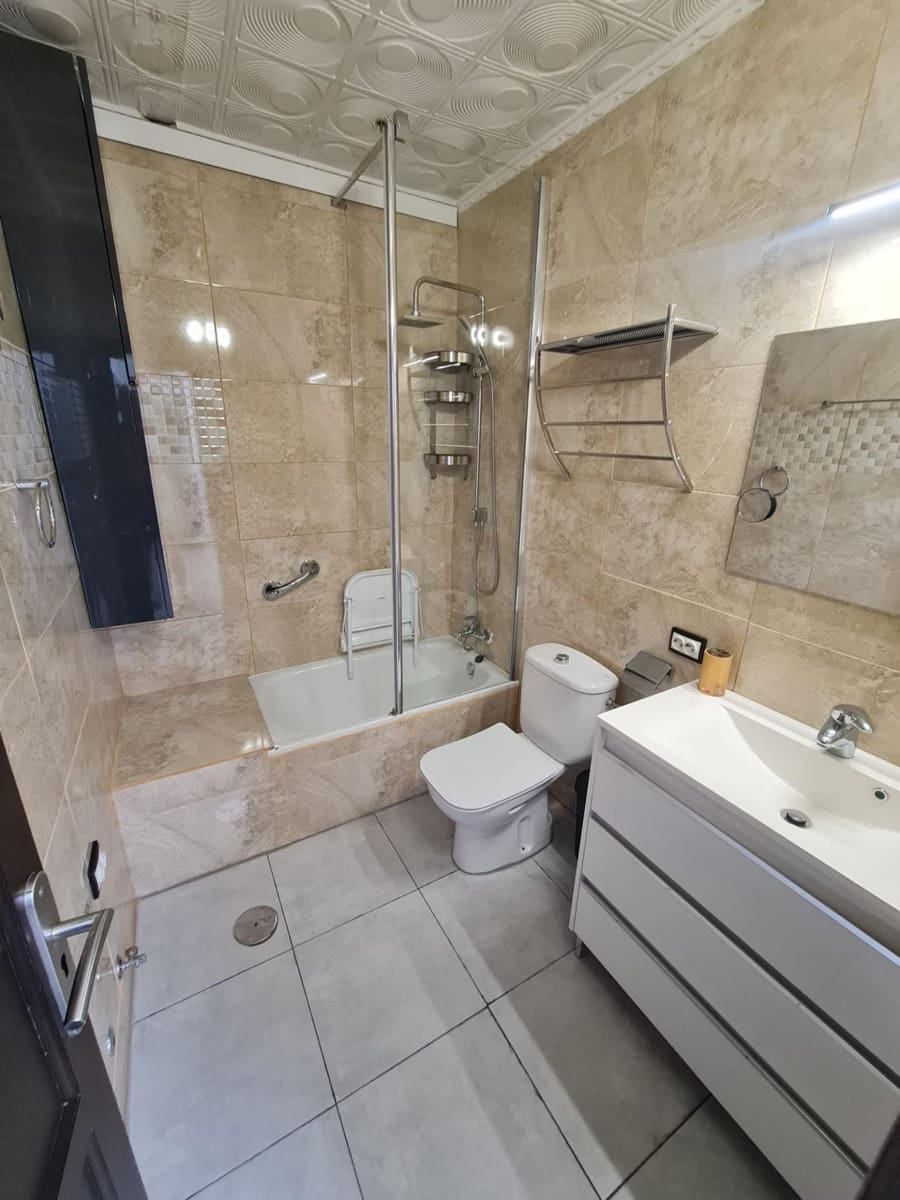 7 soverom Rekkehus til salgs i Santa Lucia de Tirajana med garasje - € 375 000 (Ref: 9965277)