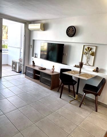 1 sypialnia Apartament na sprzedaż w Playa del Inglés, San Bartolomé de Tirajana z basenem - 260 000 € (Ref: 9975418)