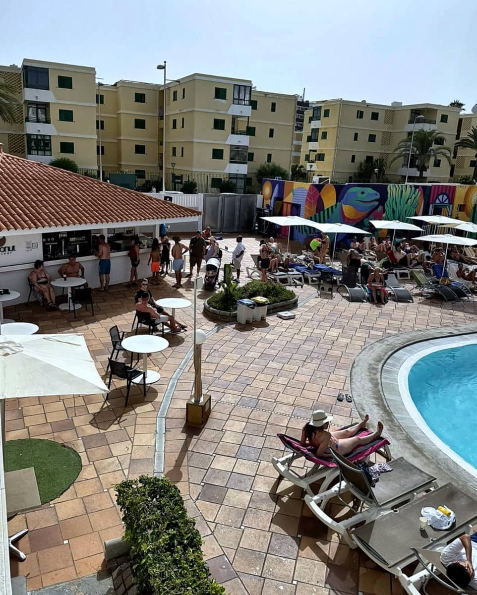 1 sypialnia Apartament na sprzedaż w Playa del Ingles z basenem - 260 000 € (Ref: 9975418)