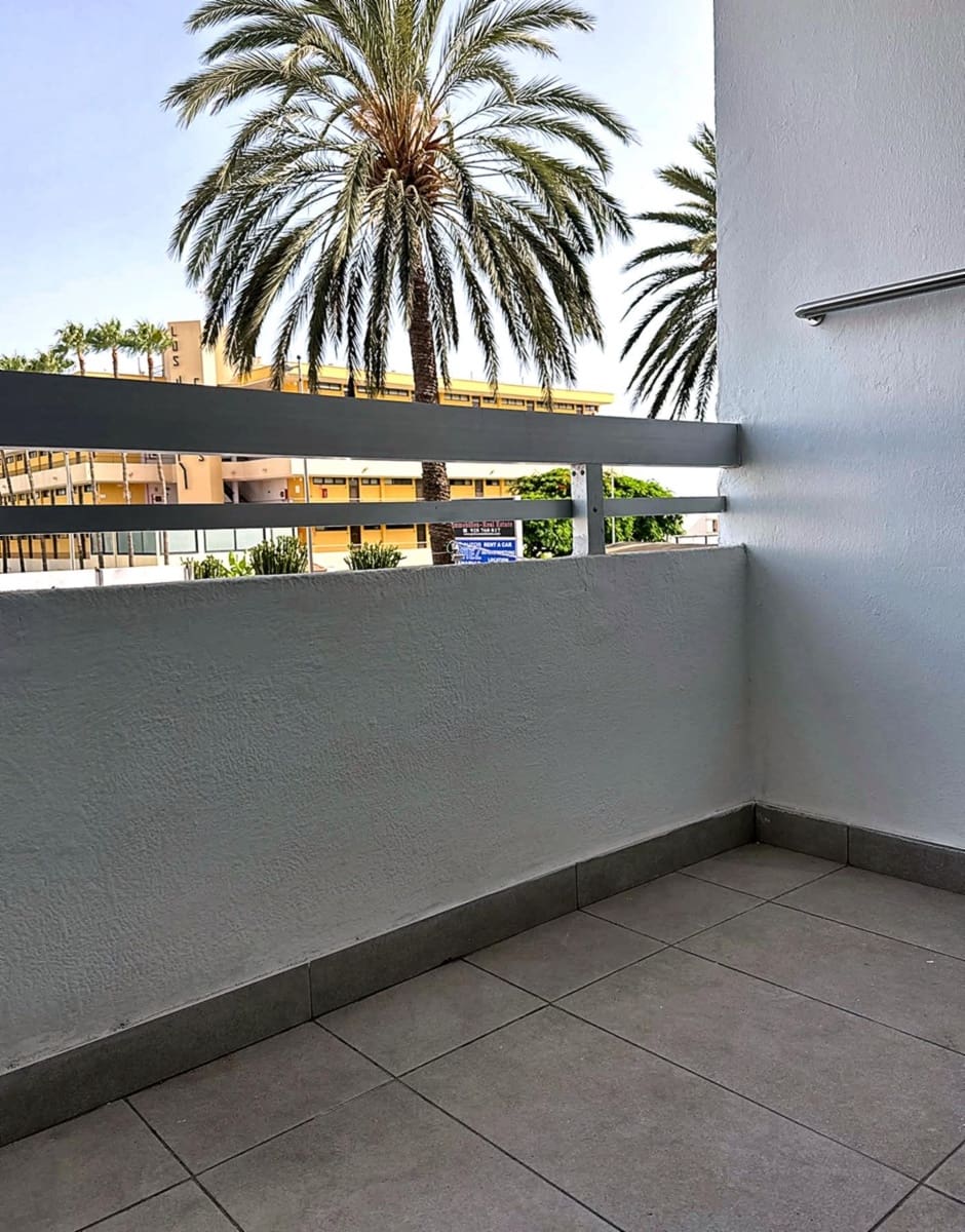 1 sypialnia Apartament na sprzedaż w Playa del Ingles z basenem - 260 000 € (Ref: 9975418)