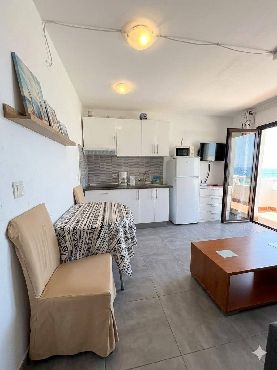 1 bedroom Apartment for sale in Playa del Cura with pool - € 209,990 (Ref: 9975419)