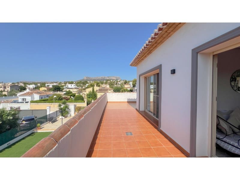 4 quarto Moradia para venda em Calpe / Calp - 899 500 € (Ref: 9311280)