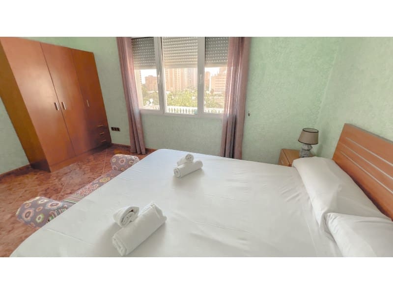 8 bedroom Villa for sale in Calpe / Calp with pool garage - € 899,000 (Ref: 9311282)