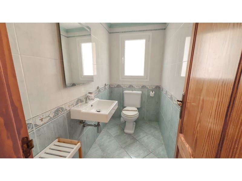 8 bedroom Villa for sale in Calpe / Calp with pool garage - € 899,000 (Ref: 9311282)