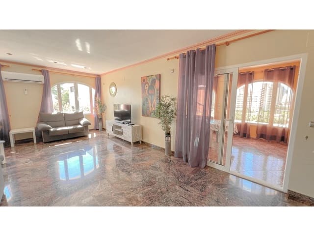 8 quarto Moradia para venda em Calpe / Calp com piscina garagem - 899 000 € (Ref: 9311282)