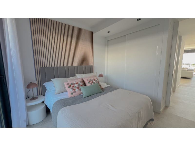 2 slaapkamer Appartement te koop in Finestrat met garage - € 570.000 (Ref: 9311285)