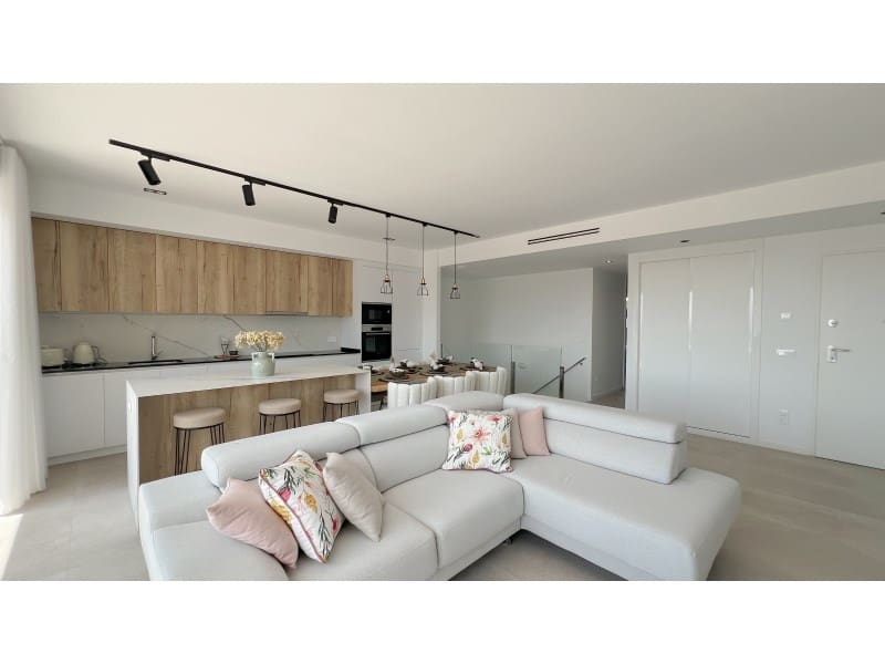 2 slaapkamer Appartement te koop in Finestrat met garage - € 570.000 (Ref: 9311285)