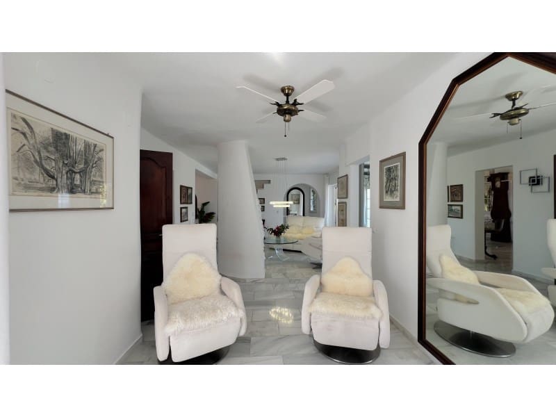 6 soveværelse Villa til salg i Calpe / Calp med swimmingpool garage - € 1.595.000 (Ref: 9311289)