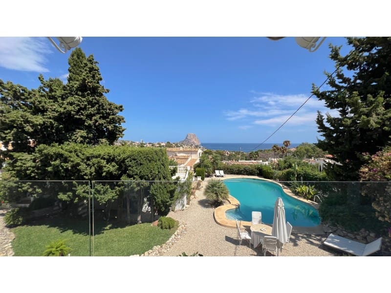 6 soveværelse Villa til salg i Calpe / Calp med swimmingpool garage - € 1.595.000 (Ref: 9311289)