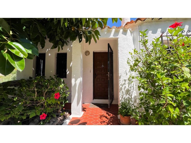 6 soveværelse Villa til salg i Calpe / Calp med swimmingpool garage - € 1.595.000 (Ref: 9311289)