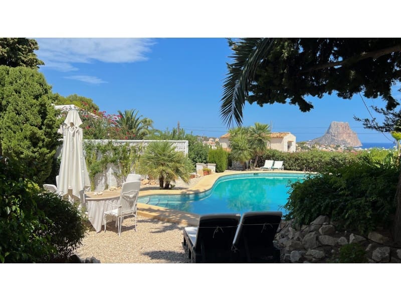 6 soveværelse Villa til salg i Calpe / Calp med swimmingpool garage - € 1.595.000 (Ref: 9311289)