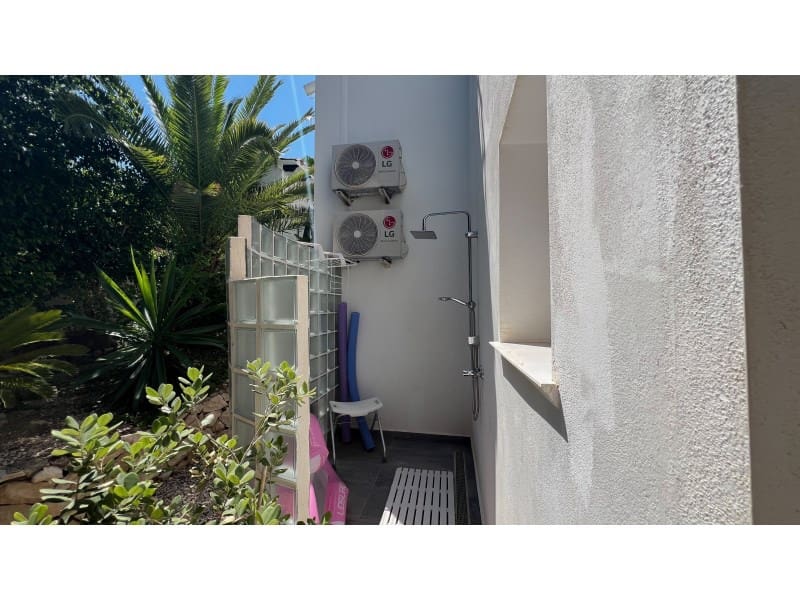 6 soveværelse Villa til salg i Calpe / Calp med swimmingpool garage - € 1.595.000 (Ref: 9311289)