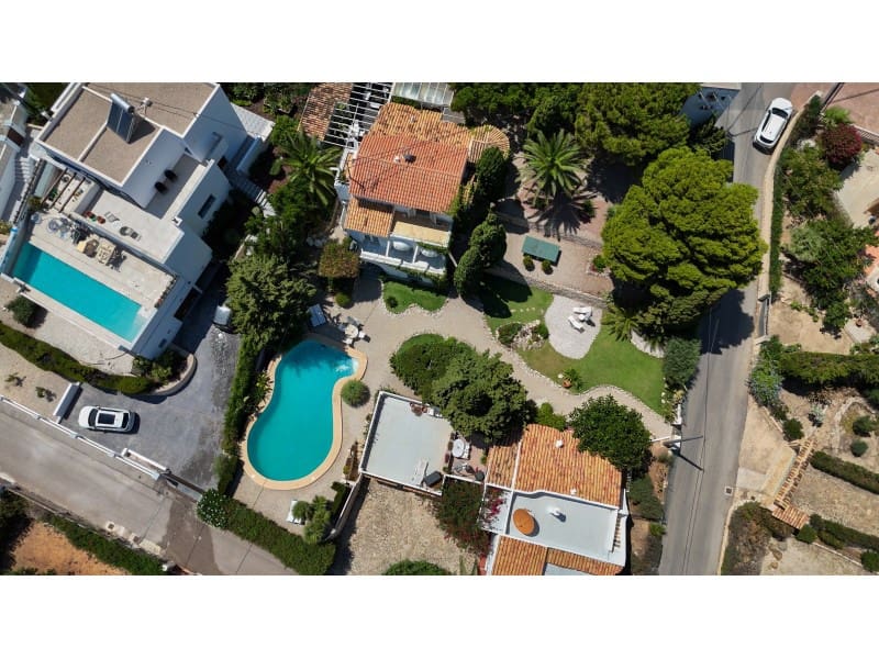 6 soveværelse Villa til salg i Calpe / Calp med swimmingpool garage - € 1.595.000 (Ref: 9311289)