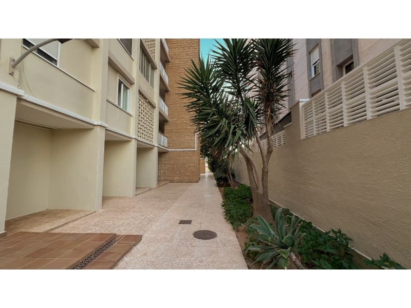 2 quarto Apartamento para venda em Calpe / Calp - 355 000 € (Ref: 9311292)