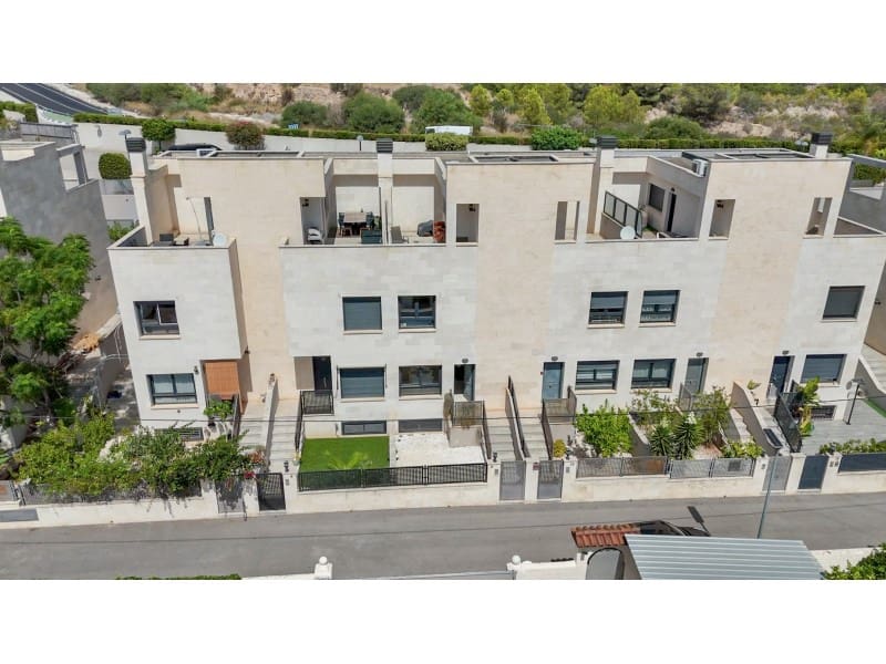 3 soveværelse Bungalow til salg i Calpe / Calp med garage - € 399.000 (Ref: 9311298)