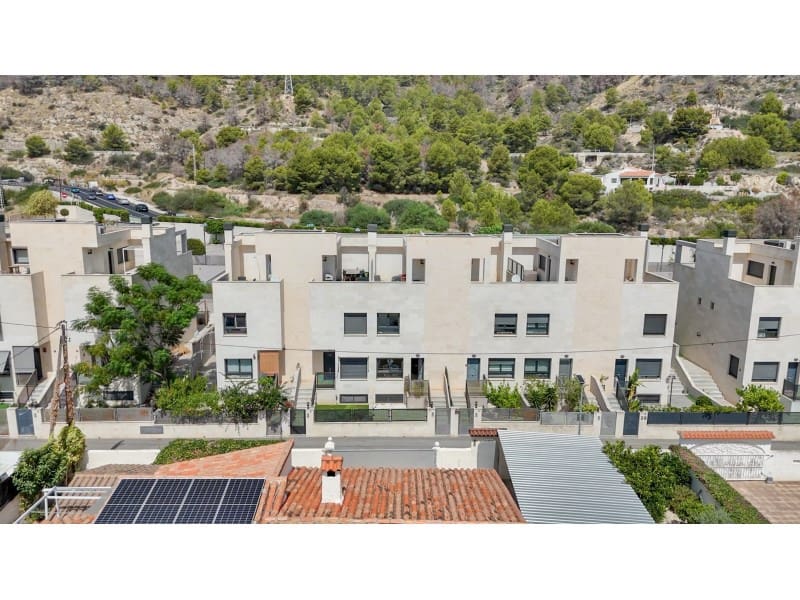 3 soveværelse Bungalow til salg i Calpe / Calp med garage - € 399.000 (Ref: 9311298)
