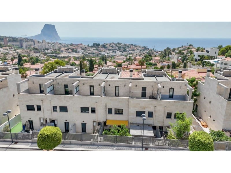 3 soveværelse Bungalow til salg i Calpe / Calp med garage - € 399.000 (Ref: 9311298)