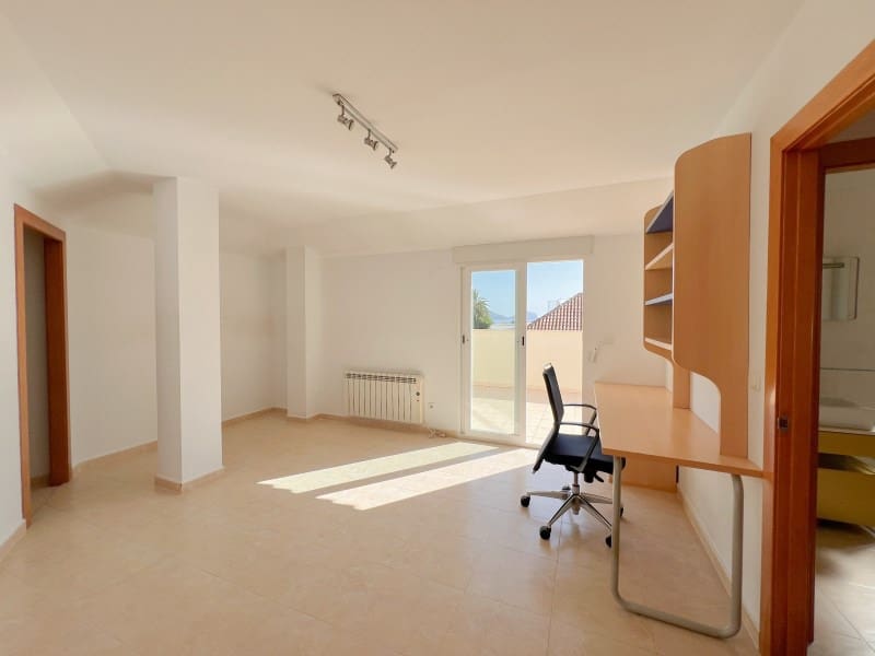 3 soverom Penthouse til salgs i Altea med garasje - € 452 500 (Ref: 9311300)