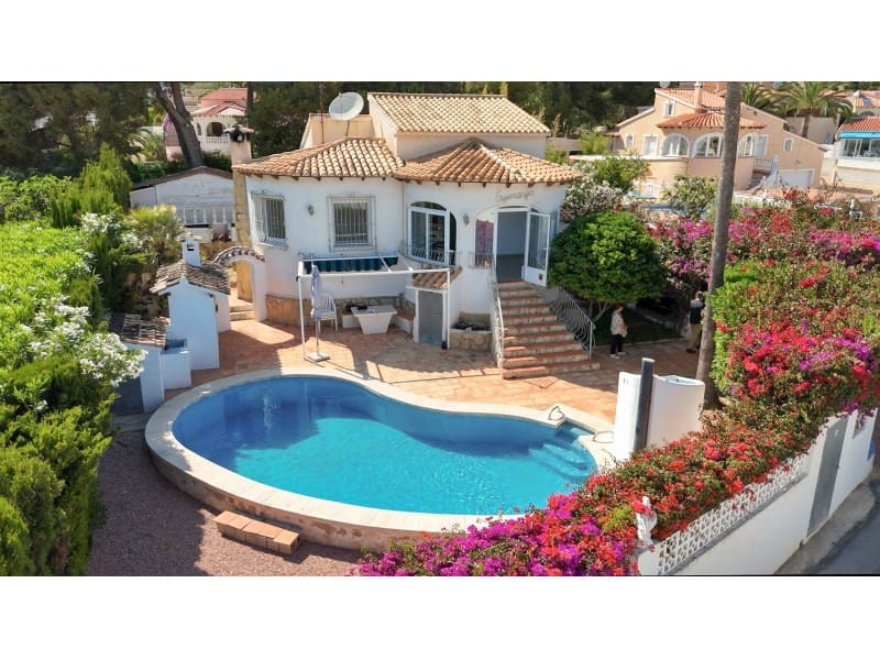 2 soveværelse Villa til salg i Calpe / Calp - € 448.000 (Ref: 9311302)