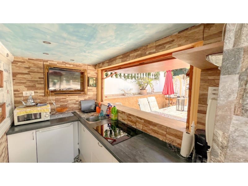 4 chambre Villa/Maison à vendre à Calpe / Calp avec piscine - 650 000 € (Ref: 9311306)